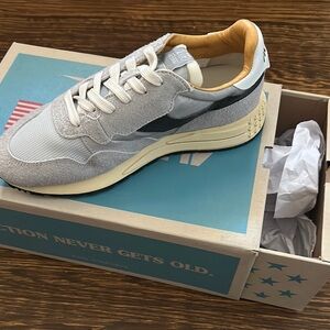 Autry Reelwind sneakers New!! Size 41